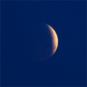 Total Lunar Eclipse Images and Video. 21st December 2010