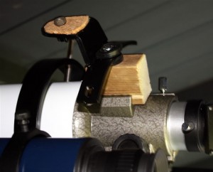 Wooden Camera Mount in Finder Slot